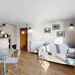 Apartment Stone House And Dependance 7 Pers Moltrasio