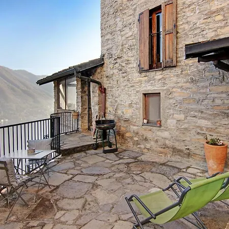 Stone House And Dependance 7 Pers Apartman Moltrasio