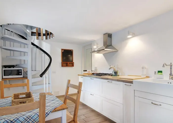 Stone House And Dependance 7 Pers