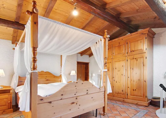 Stone House And Dependance 7 Pers Appartement Moltrasio