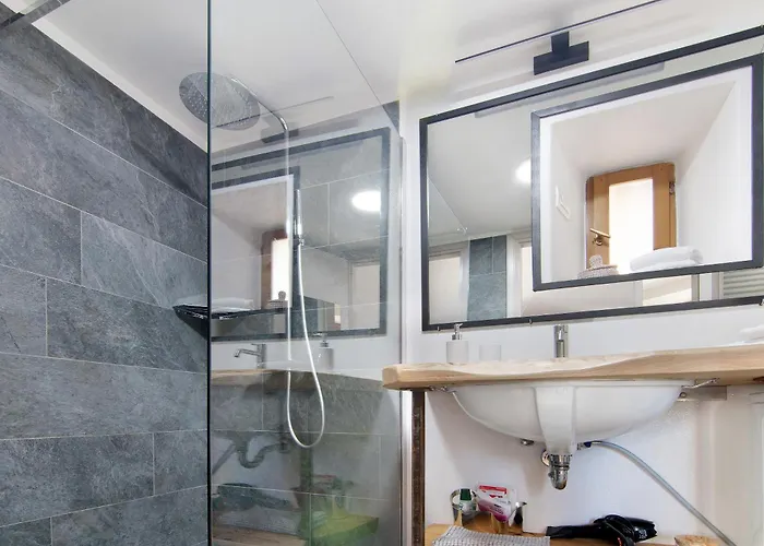 Stone House And Dependance 7 Pers Appartement